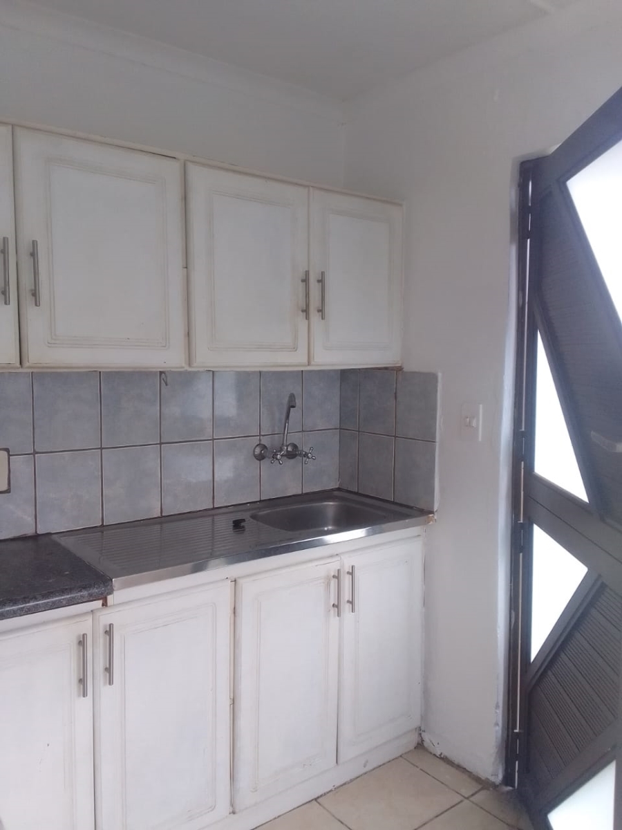 To Let 2 Bedroom Property for Rent in Haven Hills Eastern Cape